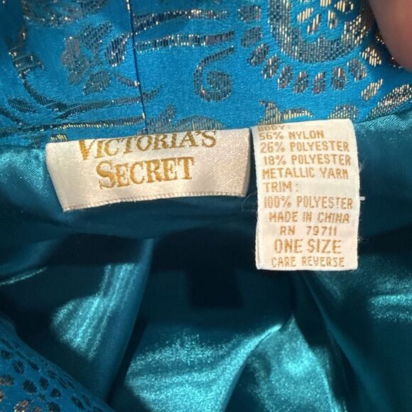 Vintage Victoria’s Secret Gold Label Brocade Jaquard Robe One Size Gold Metallic - Picture 12 of 13